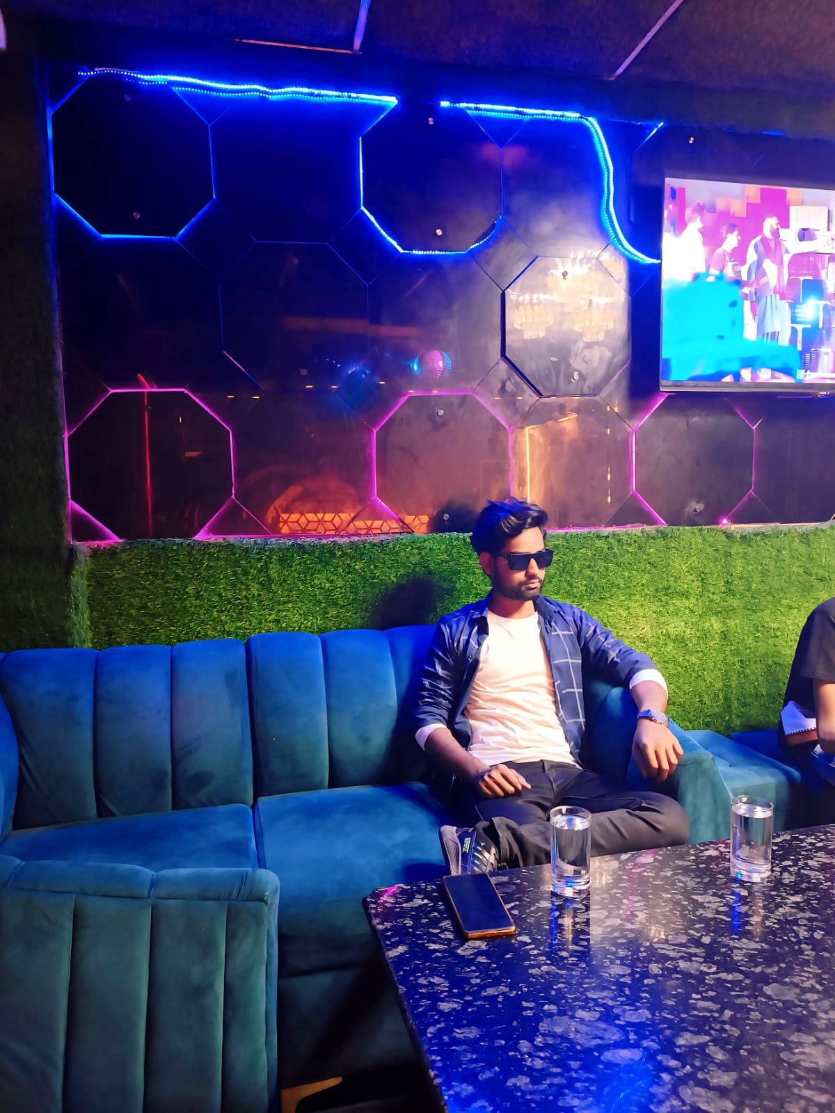 Samrat in Modern Lounge